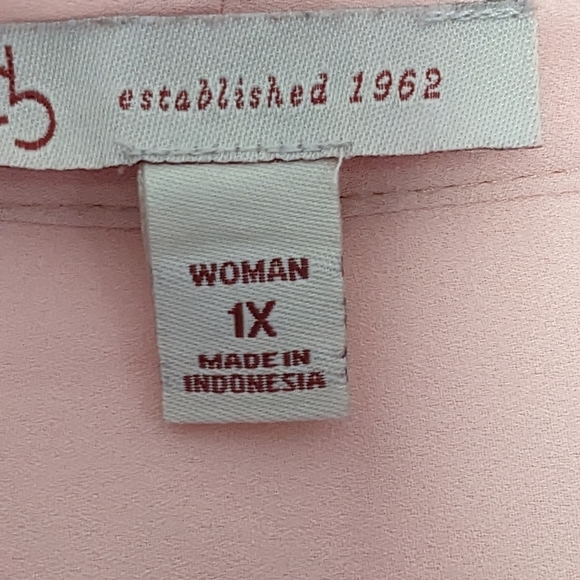 CB Established 1962 Women's Blouse - Picture 3 of 6